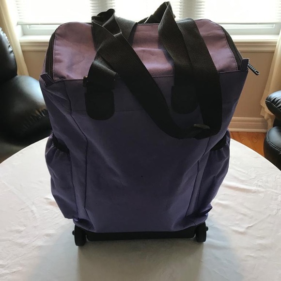 Young & Threads Bag - Picture 6 of 11